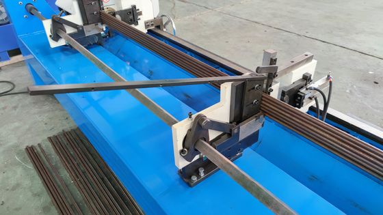 Máquina de chanfrado de tubos sólidos de doble cabeza hidráulica DJ80