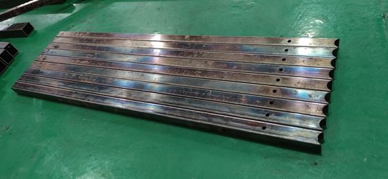 Máquina de perforar agujeros de tubería CNC Busbar Arc Notching Cutting Tail Pulling