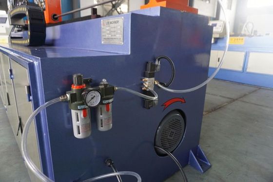 CK60CNC-1 Máquina de perforar tuberías hidráulicas con una sola cabeza Máquina de perforar agujeros con barra de bus