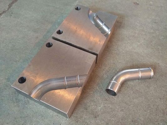 MO-003 Moldes para estampado de metal de fundición a presión