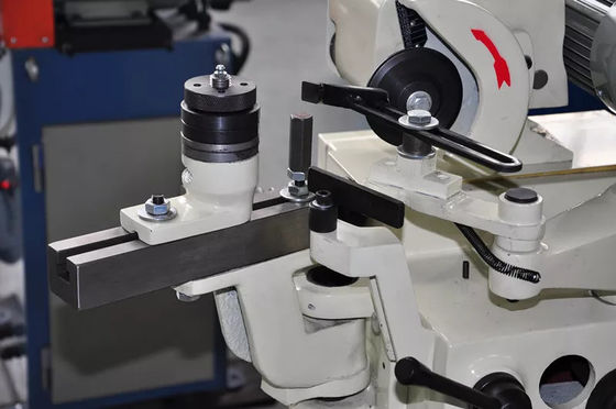 4200 rpm Máquina automática de afilar cuchillas de sierra Máquina de rectificar