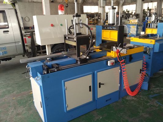 Máquina automática de corte de sierra de aluminio CNC para cortar el tubo y la varilla de perfil de aluminio